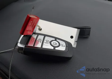 2025 Ford Escape St-Line from USA, damaged, VIN 1FMCU9MN0SUA27184